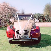 2CV Wedding Cars 1097102 Image 1